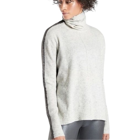 Athleta Sweaters - ATHLETA Transit Colorblock Merino Wool Turtleneck Sweater  Size XS